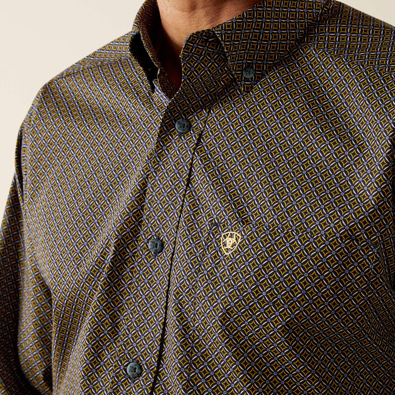 Reagan Classic Fit Shirt