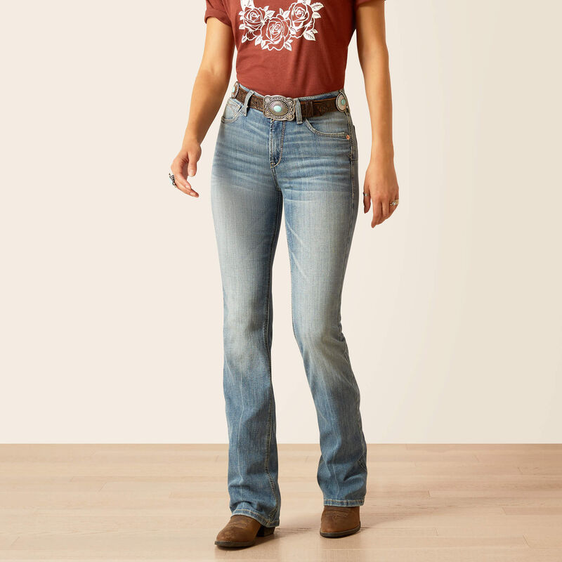 Hollister Boot Jeans  Hollister clothes, Jeans and boots, Girls jeans