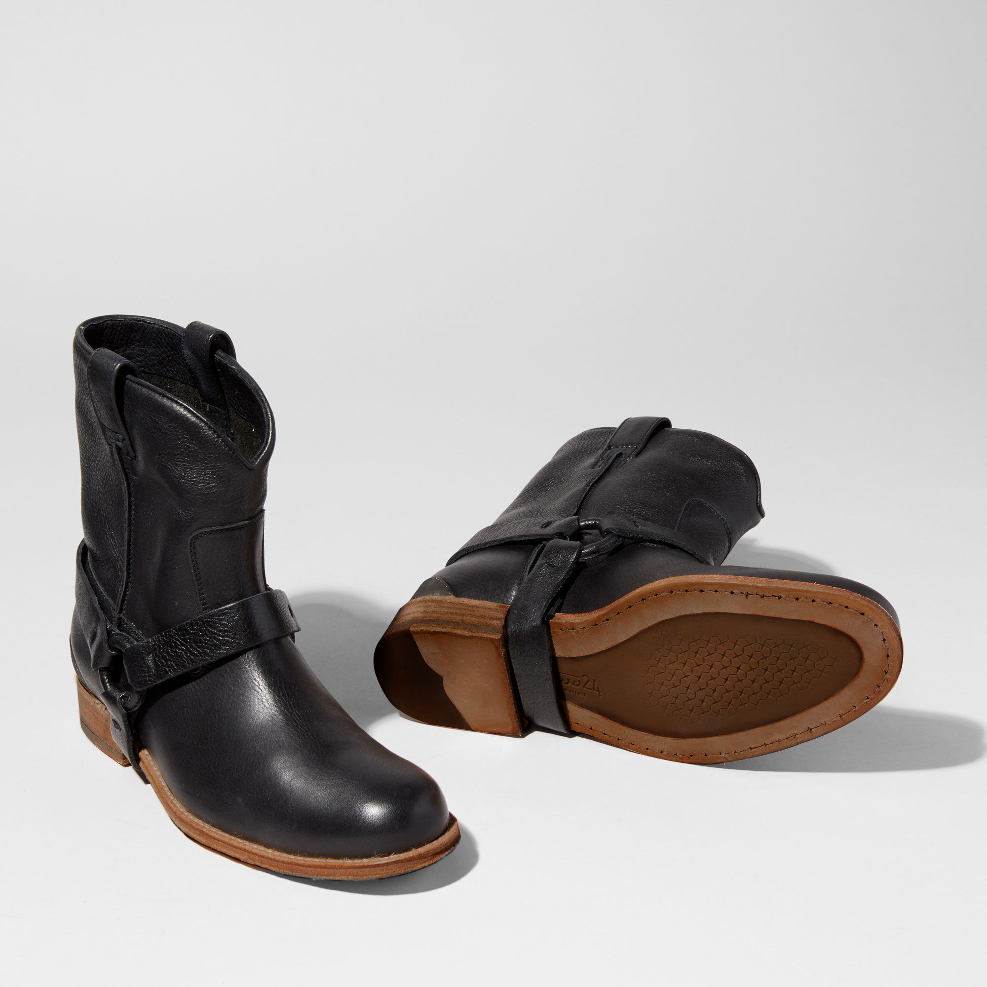 full grain leather boots womens