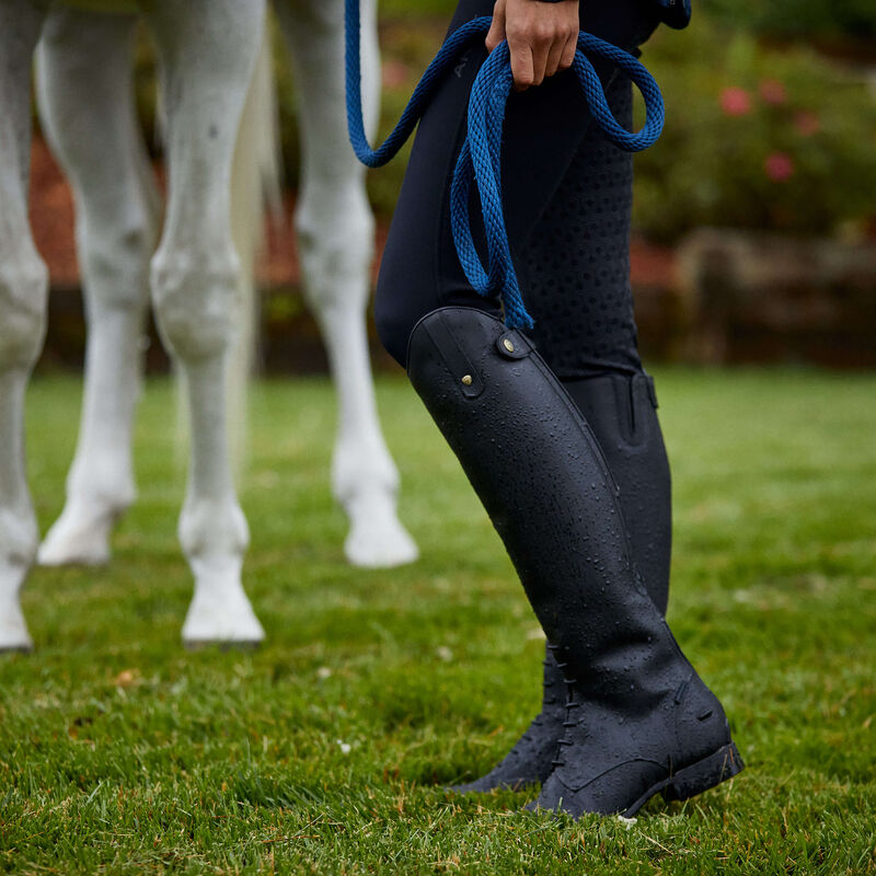 Ariat Europe - We are loving the newest addition to our riding